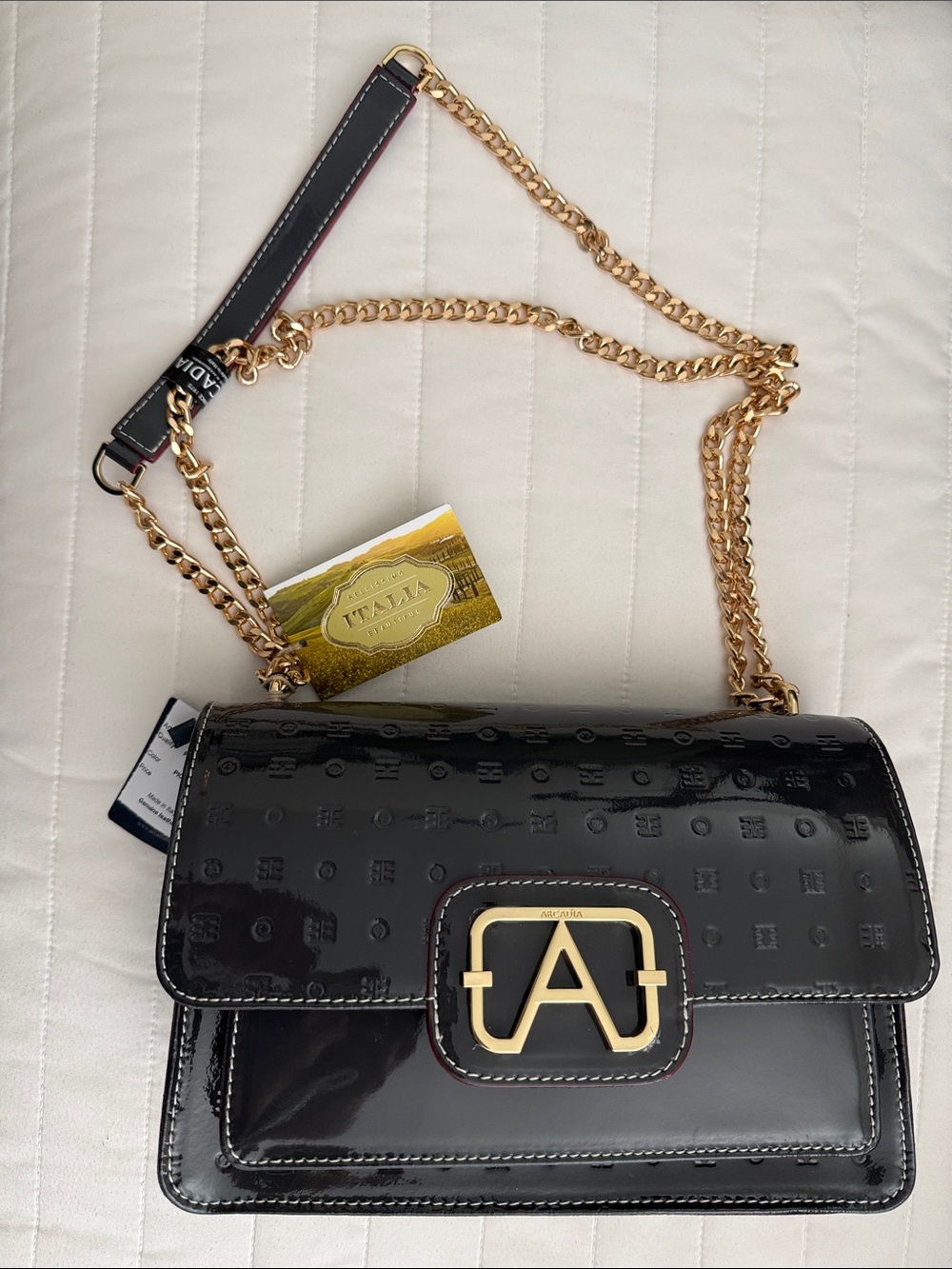 Black Patent Leather Chain Shoulder Bag